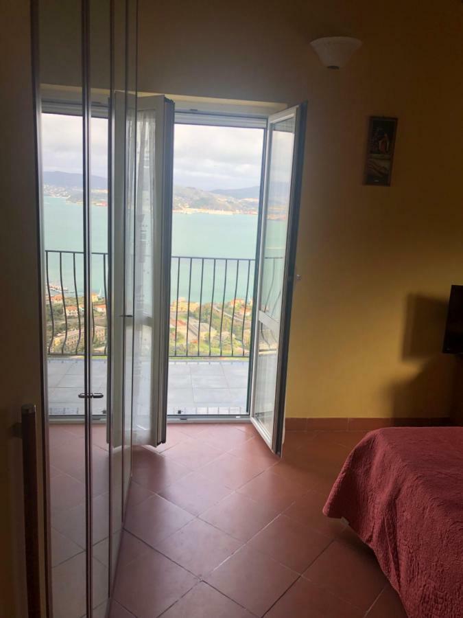 La Finestra Sul Mare Villa ลาสเปเซีย ภายนอก รูปภาพ