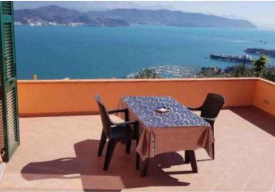 La Finestra Sul Mare Villa ลาสเปเซีย ภายนอก รูปภาพ